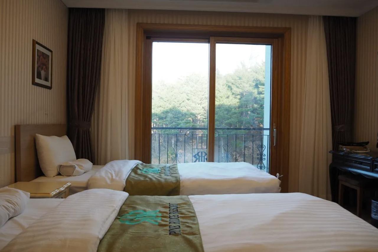 Pineridge Hotel Сокчо Екстериор снимка