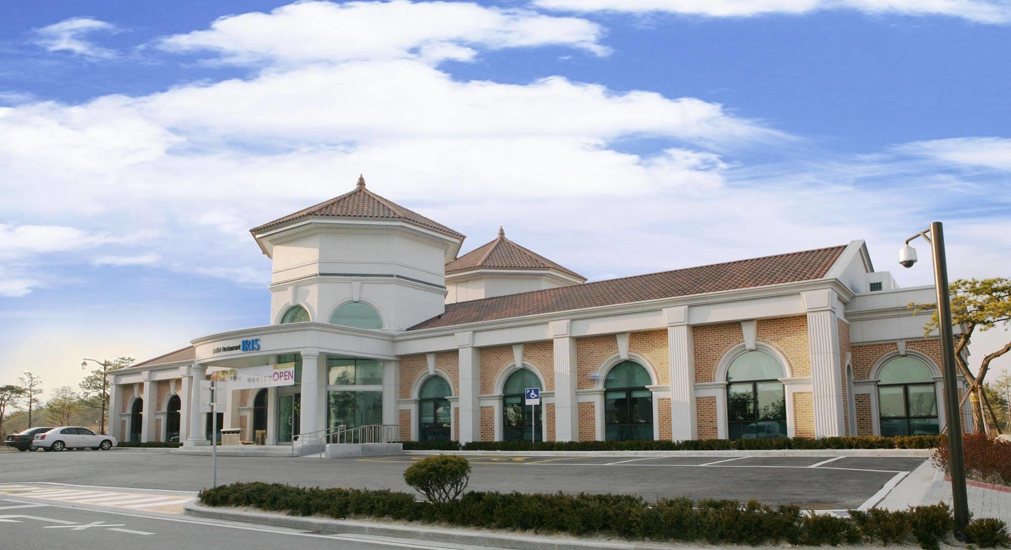 Pineridge Hotel Сокчо Екстериор снимка