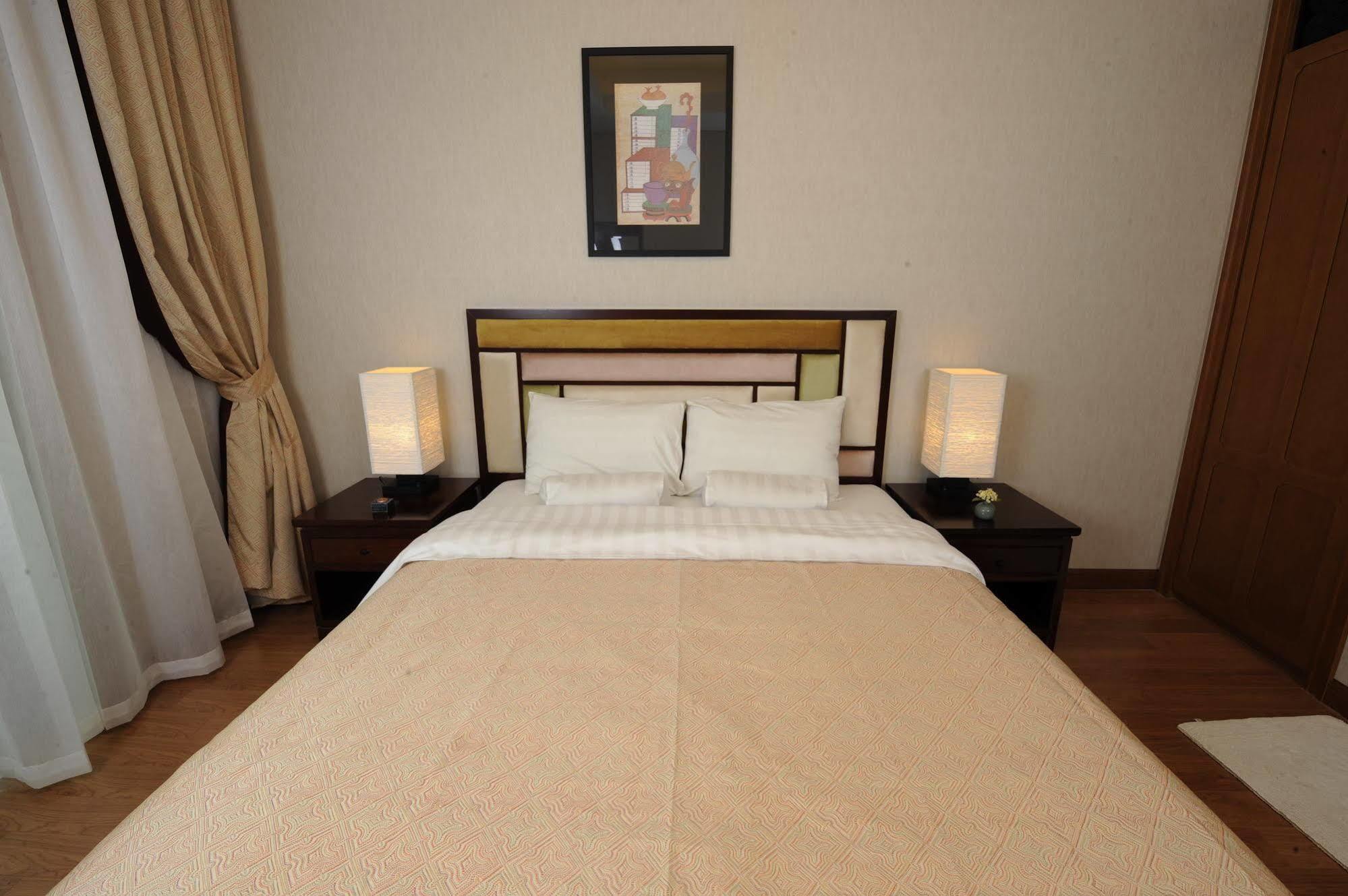 Pineridge Hotel Сокчо Екстериор снимка
